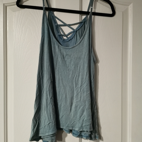 Tank - Picture 1 of 2